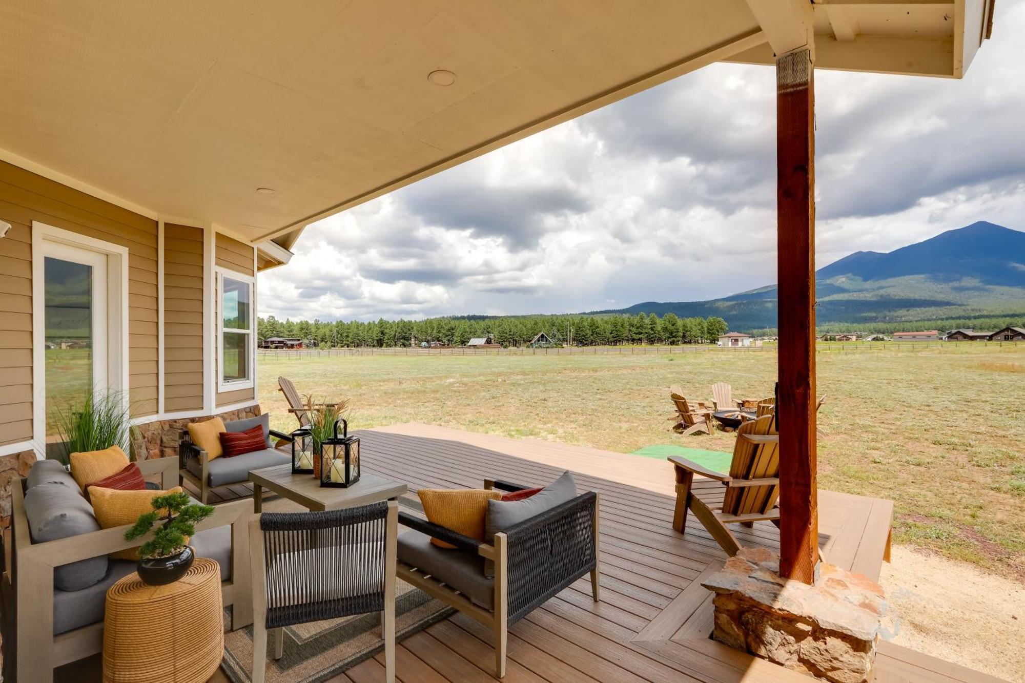 Vistas Bonitas Home With Patio 7 Mi To Snowbowl! แฟลกสตาฟ ภายนอก รูปภาพ